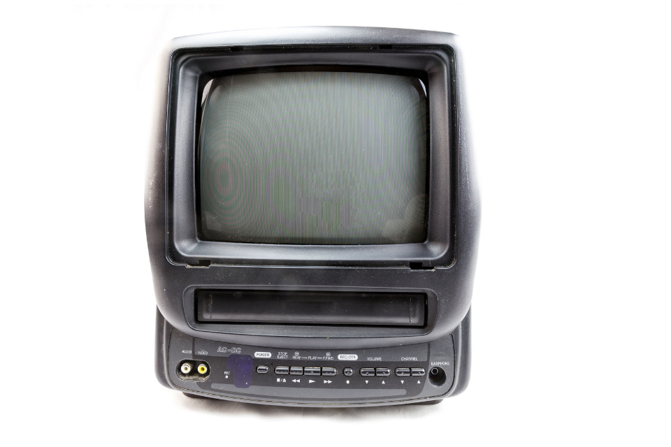 TV (CRT)